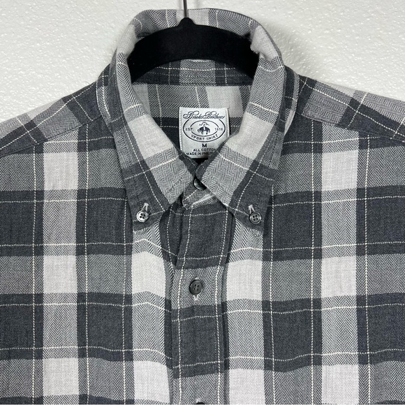 Brooks Brothers Other - Brooks Brothers Gray Black Men’s M Cotton Sport Shirt Long Sleeve Plaid
